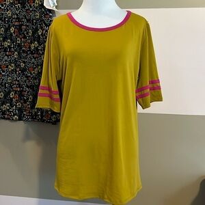 LuLaRoe Randy 3/4 Sleeve Shirt Size XL